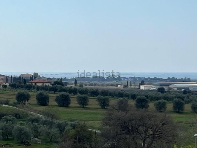 Appartamento in vendita di 90 m² in Via Della Fiera