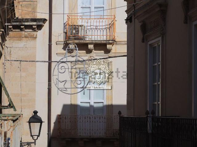 Appartamento in vendita di 90 m² in Via della Giudecca