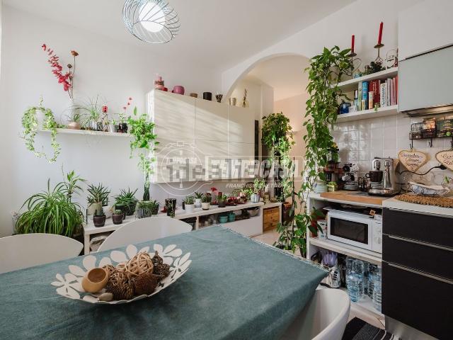 Appartamento in vendita di 90 m² in Via della Lamma, 4