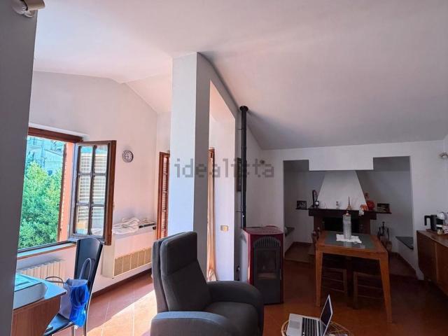 Appartamento in vendita di 90 m² in Via della Piaggia