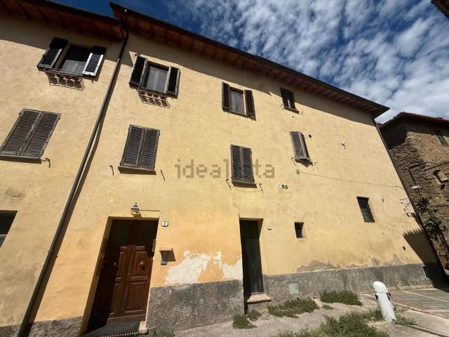 Appartamento in vendita di 90 m² in Via della Rocchetta, 4