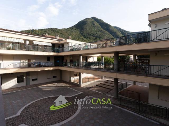 Appartamento in vendita di 90 m² in Via della Roggia, 20