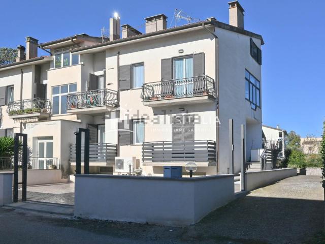 Appartamento in vendita di 90 m² in Via della Stazione