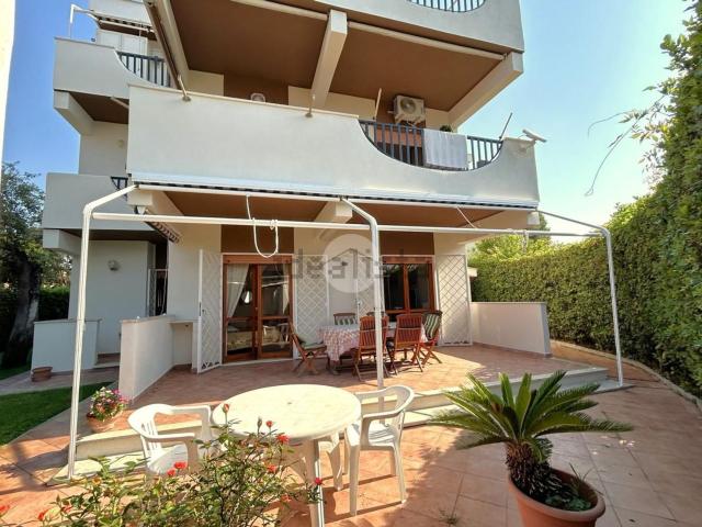 Appartamento in vendita di 90 m² in Via delle Begonie, 34