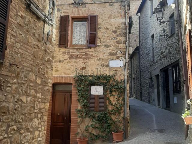 Appartamento in vendita di 90 m² in Via delle Coste, 1