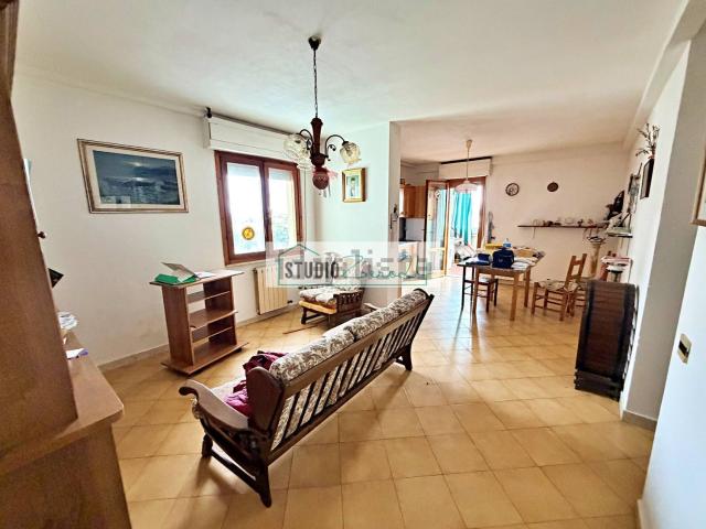 Appartamento in vendita di 90 m² in Via delle Iare