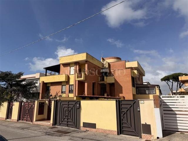 Appartamento in vendita di 90 m² in Via delle Mimose