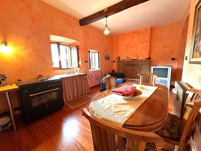 Appartamento in vendita di 90 m² in Via delle Mura, 7