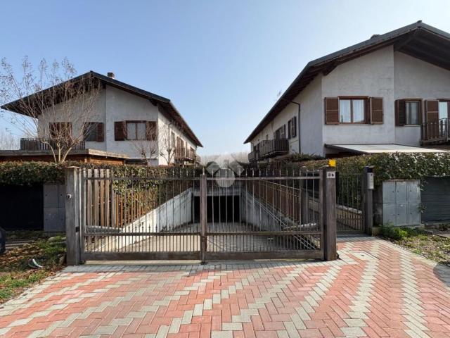 Appartamento in vendita di 90 m² in Via di Mezzo, 8