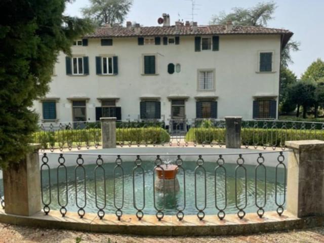 Appartamento in vendita di 90 m² in Via di Montalbano