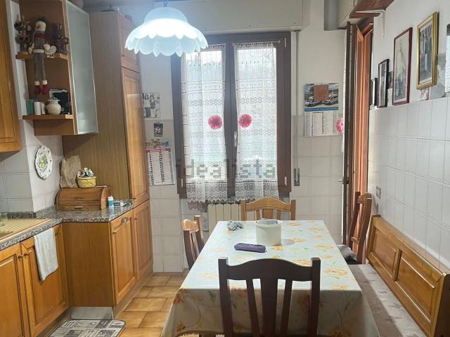 Appartamento in vendita di 90 m² in Via di Poneta