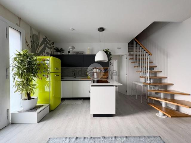 Appartamento in vendita di 90 m² in Via di Sant&apos Angelo