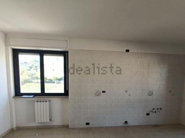 Appartamento in vendita di 90 m² in Via di Sotto