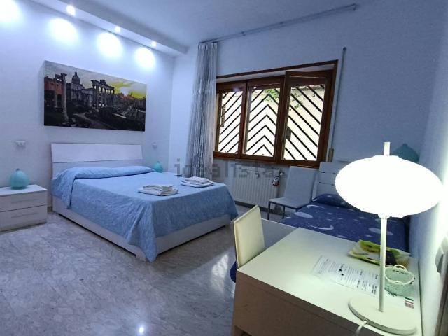 Appartamento in vendita di 90 m² in Via Dino Penazzato