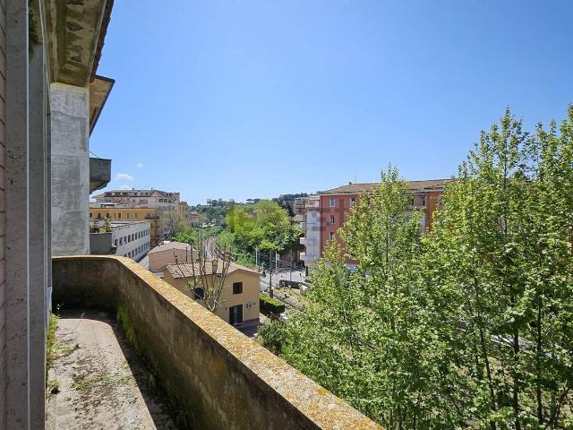 Appartamento in vendita di 90 m² in Via Domenico Pedacchiola, 1