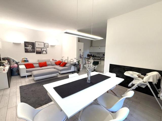 Appartamento in vendita di 90 m² in Via Don Mario Bracci, 18