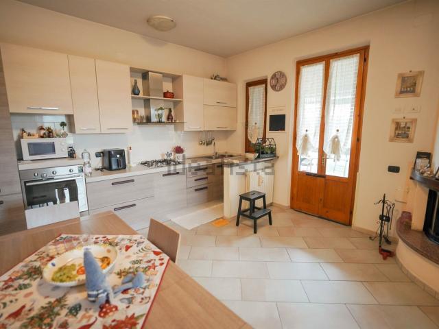 Appartamento in vendita di 90 m² in Via Dogaia