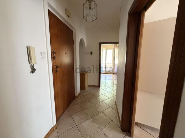 Appartamento in vendita di 90 m² in Via Dolomiti