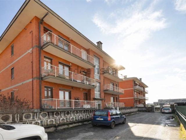 Appartamento in vendita di 90 m² in Via Druento, 16