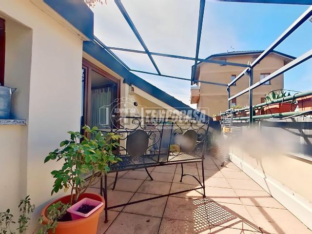 Appartamento in vendita di 90 m² in Via Edmondo de Amicis