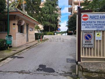 Appartamento in vendita di 90 m² in Via Emilio Scaglione