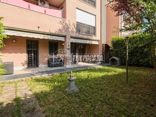 Appartamento in vendita di 90 m² in Via Emilia Est, 197