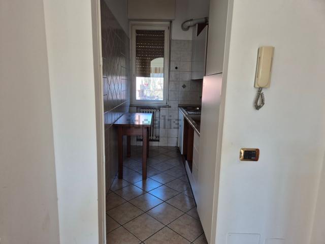 Appartamento in vendita di 90 m² in Via Enrico Fiamberti