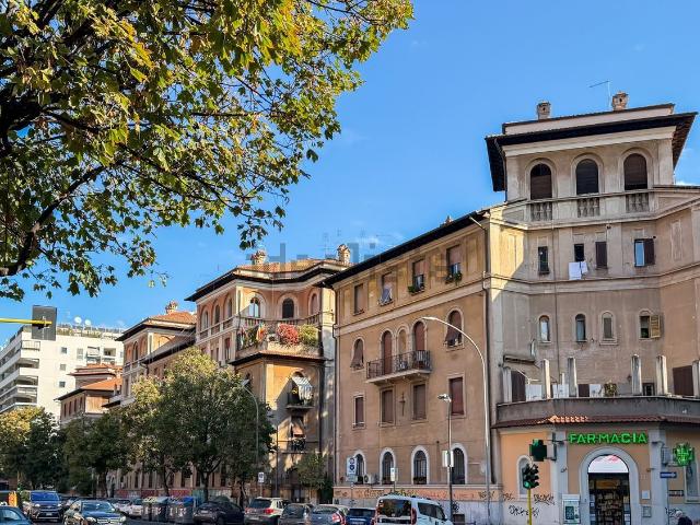 Appartamento in vendita di 90 m² in Via Ettore Rolli