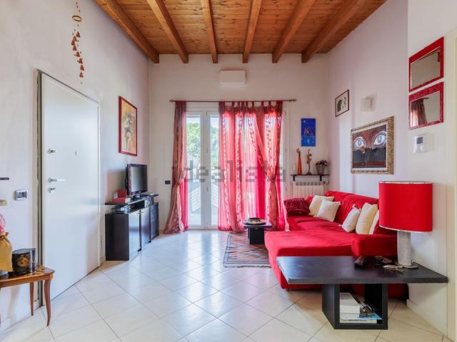 Appartamento in vendita di 90 m² in Via F. Turati, 13