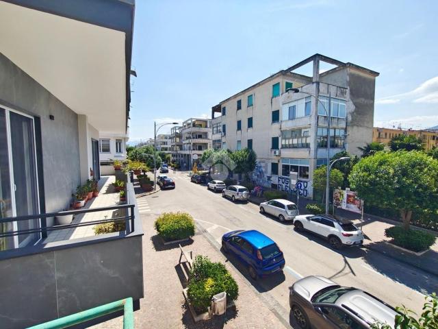 Appartamento in vendita di 90 m² in Via Felice Terracciano, 117