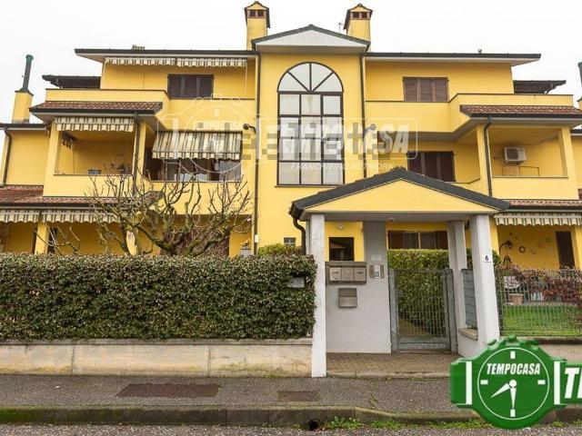 Appartamento in vendita di 90 m² in Via Ferruccio Parri
