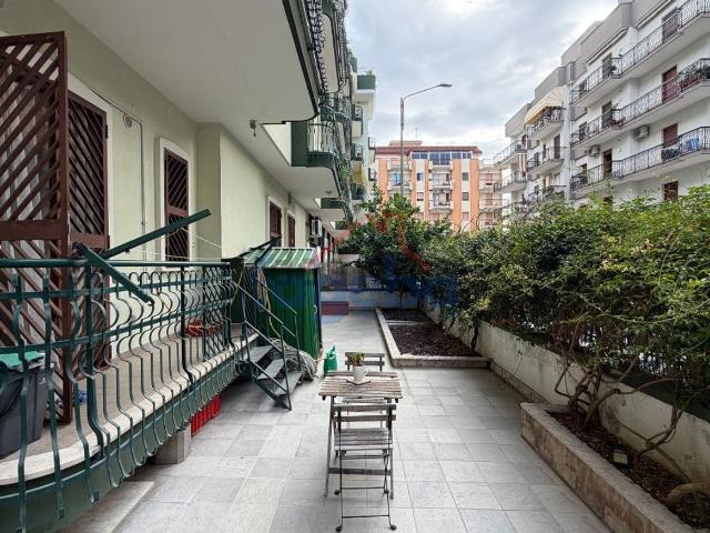 Appartamento in vendita di 90 m² in Via Firenze, 12