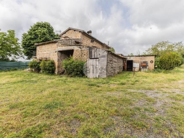 Appartamento in vendita di 90 m² in Via Fontana Cantarina, 42