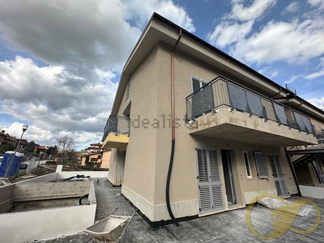 Appartamento in vendita di 90 m² in Via Fonte del Colle
