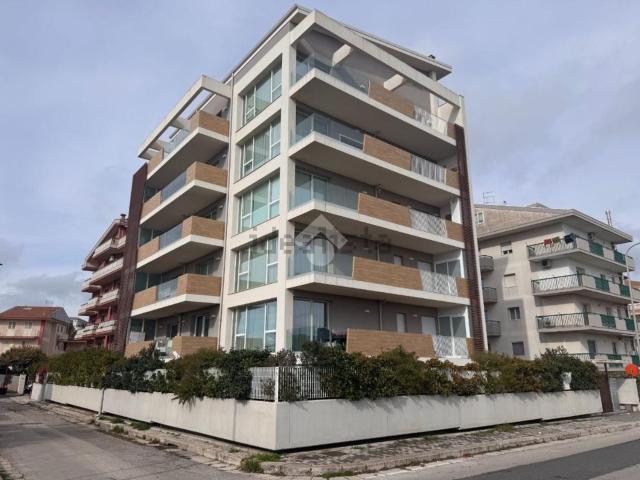 Appartamento in vendita di 90 m² in Via Forlanini, 122