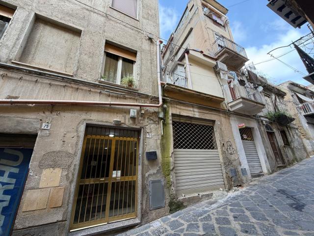 Appartamento in vendita di 90 m² in Via Fornaia, 70