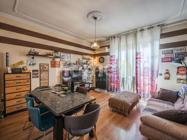 Appartamento in vendita di 90 m² in Via Fratelli Bandiera, 1