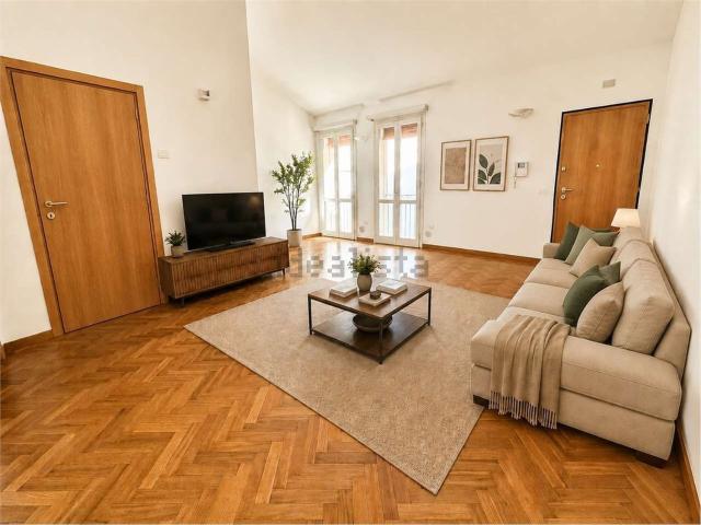 Appartamento in vendita di 90 m² in Via Fratelli Cairoli