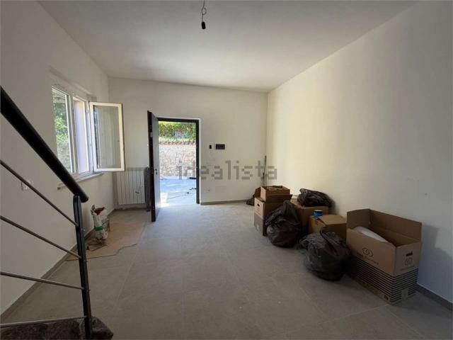 Appartamento in vendita di 90 m² in Via Fratelli Purgotti, 1