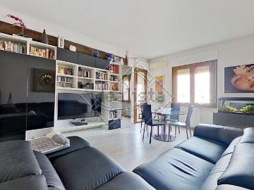 Appartamento in vendita a Novoli - Firenze Nova - Firenze Nord - Balcone