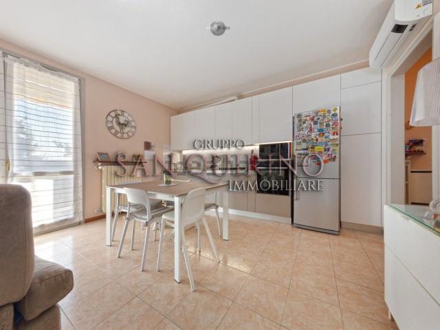 Appartamento in vendita di 90 m² in Via Friuli Venezia Giulia, 10