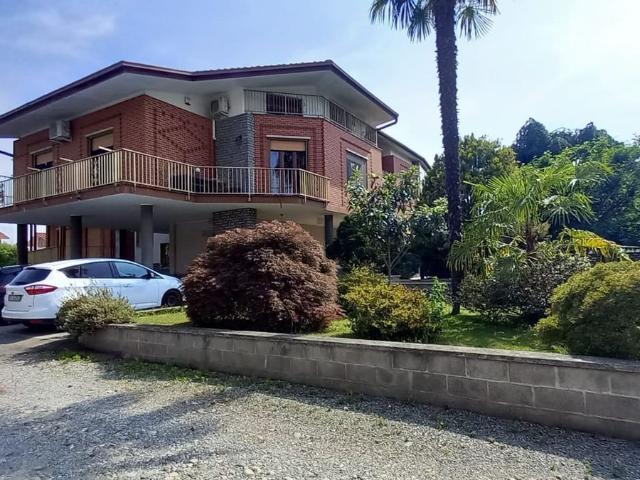 Appartamento in vendita di 90 m² in Via Fuscaglia, 33
