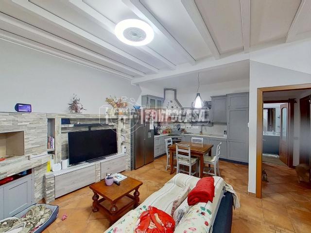 Appartamento in vendita di 90 m² in Via G. Matteotti, 29