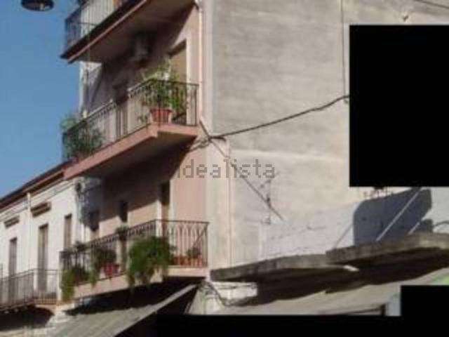 Appartamento in vendita di 90 m² in Via G. Medici