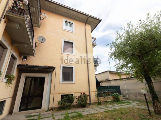Appartamento in vendita di 90 m² in Via G. Garibaldi, 60