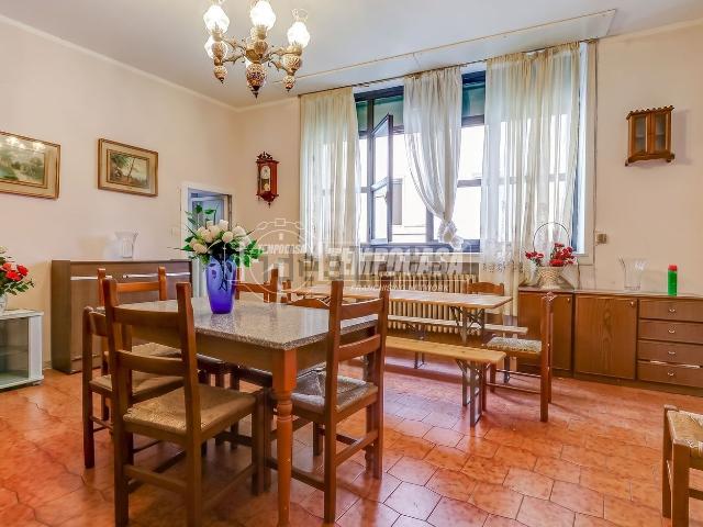 Appartamento in vendita di 90 m² in Via G. Verdi, 4