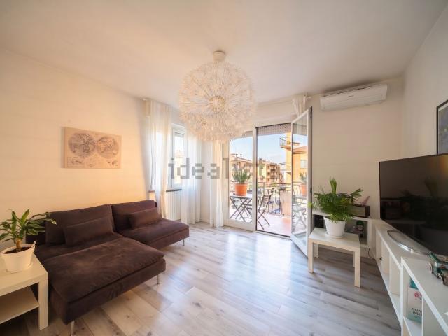 Appartamento in vendita di 90 m² in Via Gabriele D&apos Annunzio, 29