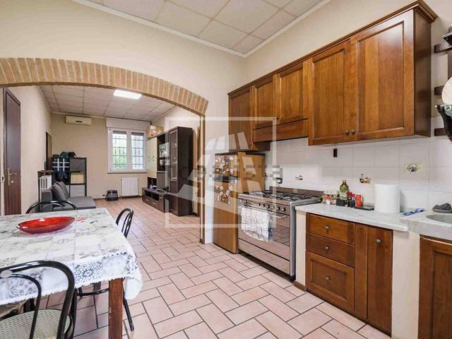 Appartamento in vendita di 90 m² in Via Gaetano Bergonzi