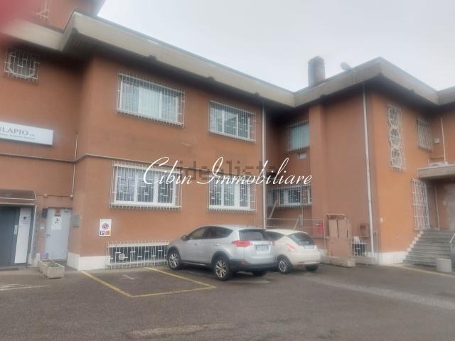 Appartamento in vendita di 90 m² in Via Gallarate, 12