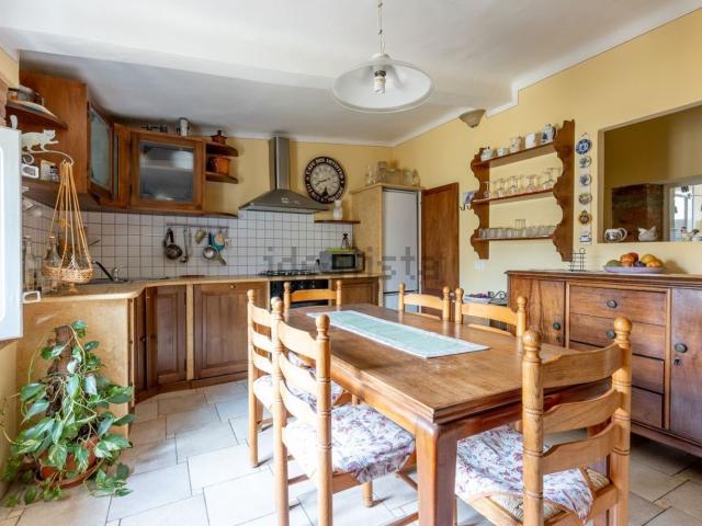 Appartamento in vendita di 90 m² in Via Galli Tassi